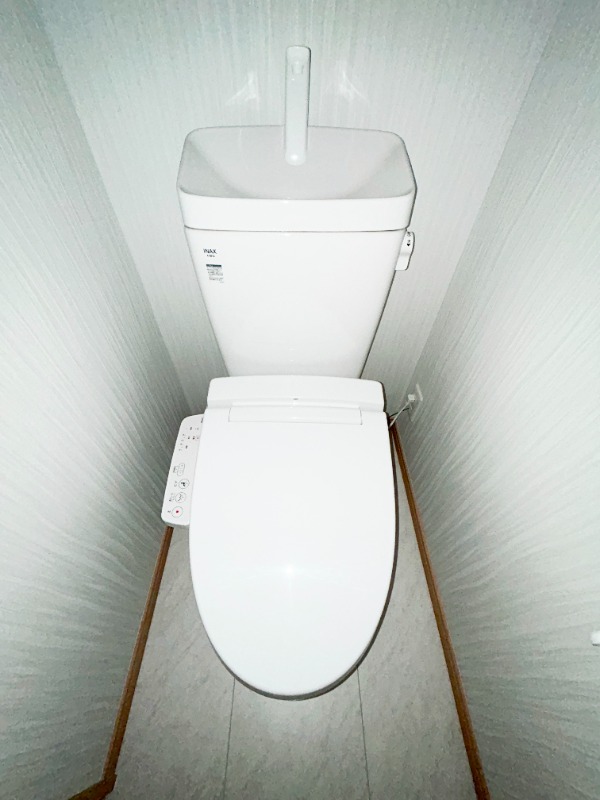 ��ʌ��������܎s��{�擌���Q���ڂ̈�ˌ��Ẵg�C��