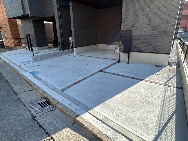 ��ʌ��������܎s��{�擌���Q���ڂ̈�ˌ��Ă̒��ԏ�