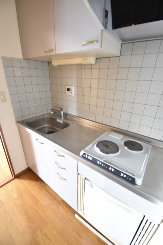 ��ʌ������s�����U���ڂ̃}���V�����̃L�b�`��