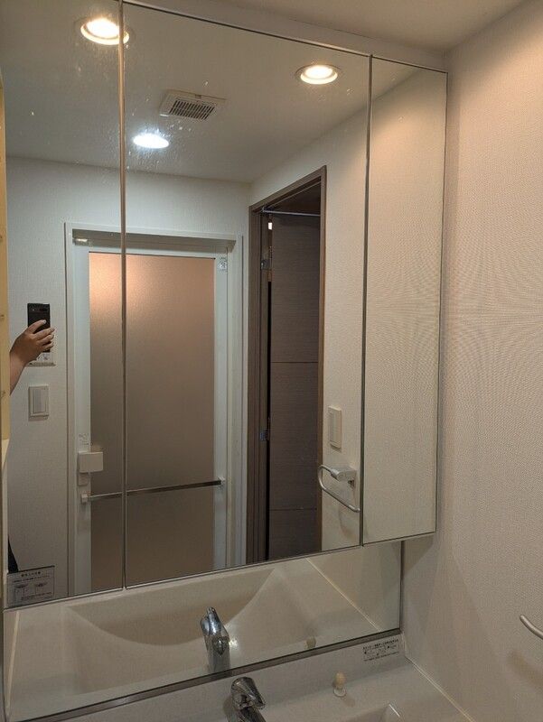 ��ʌ��������܎s��{�扺���P���ڂ̃}���V�����̐��ʏ�