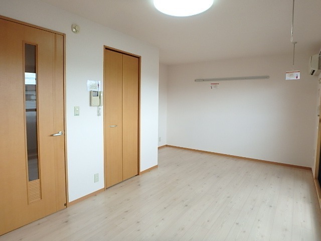 ��ʌ��������܎s�k��g�쒬�P���ڂ̃A�p�[�g�̋��ԁE���r���O