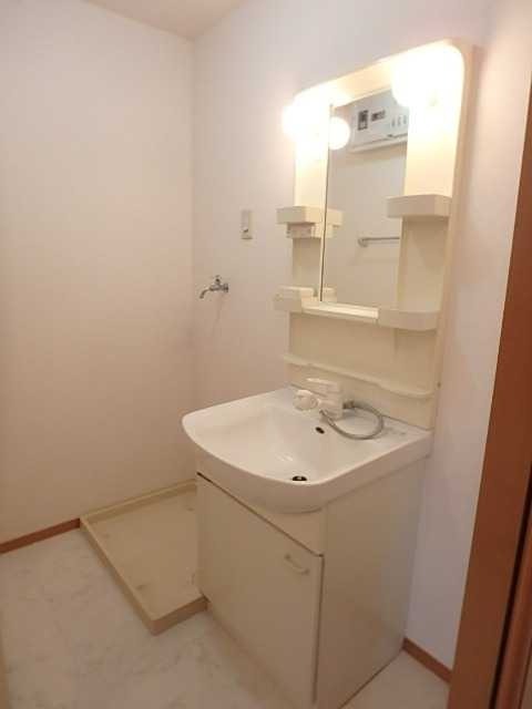 ��ʌ��������܎s�k��g�쒬�P���ڂ̃A�p�[�g�̐��ʏ�