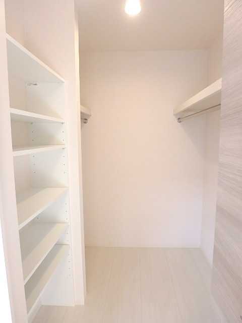 ��ʌ��������܎s�k�擌�听���P���ڂ̃A�p�[�g�̎��[