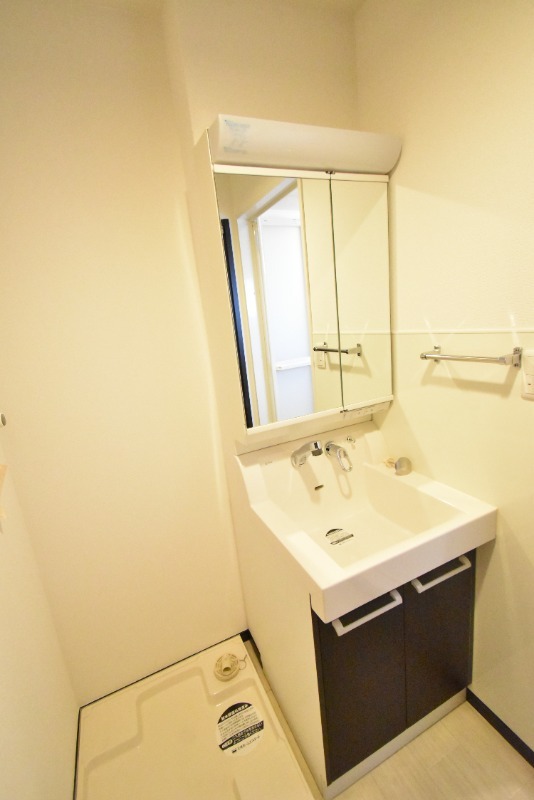 ��ʌ��z�J�s���C�N�^�E���Q���ڂ̃A�p�[�g�̐��ʏ�