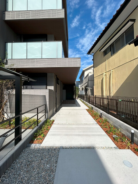 ��ʌ��������܎s���l�J�Q���ڂ̃}���V�����̃G���g�����X