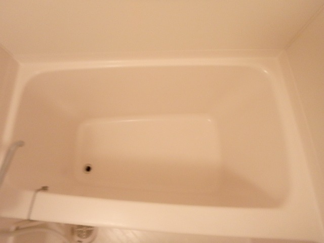 ��ʌ��������܎s�Y�a��̉ƂU���ڂ̃}���V�����̃o�X