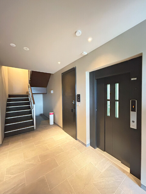 ��ʌ��������܎s��{��O���P���ڂ̃}���V�����̃G���g�����X