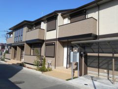 ��ʌ��x�m���s�z�K�Q���ڂ̃A�p�[�g�̌����O��