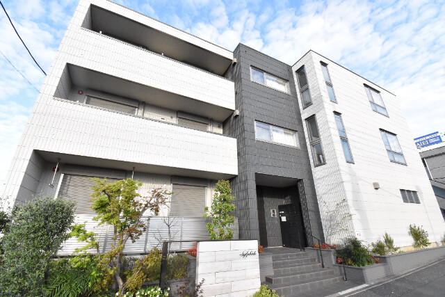 ��ʌ��������܎s�΋擌�Y�a�T���ڂ̃}���V�����̌����O��