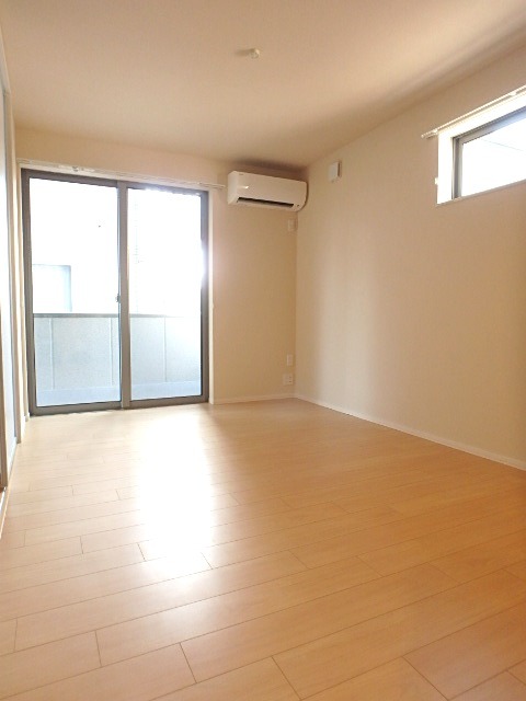 ��ʌ��������܎s�����擌��{�V���ڂ̃}���V�����̋��ԁE���r���O