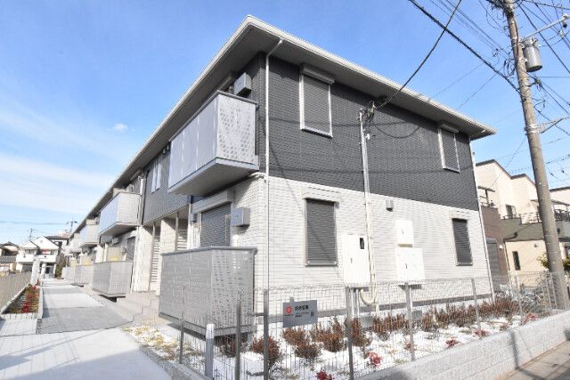 ��ʌ��z�J�s�{�{���Q���ڂ̃A�p�[�g�̌����O��