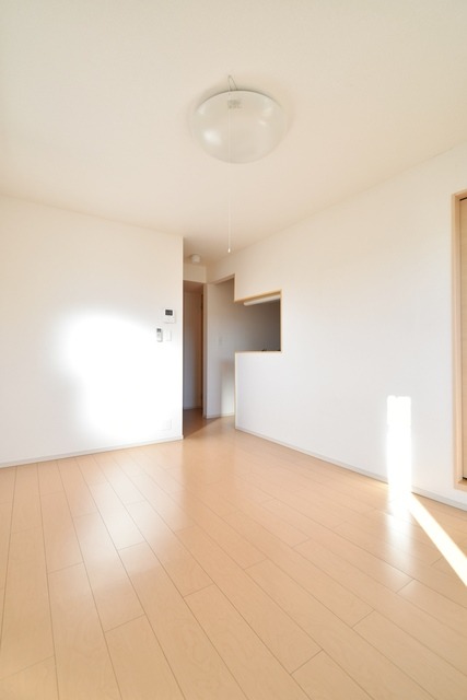 ��ʌ��������܎s��{��听���P���ڂ̃A�p�[�g�̋��ԁE���r���O