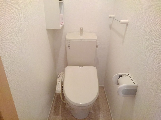 ��ʌ��z�J�s���C�N�^�E���Q���ڂ̃A�p�[�g�̃g�C��