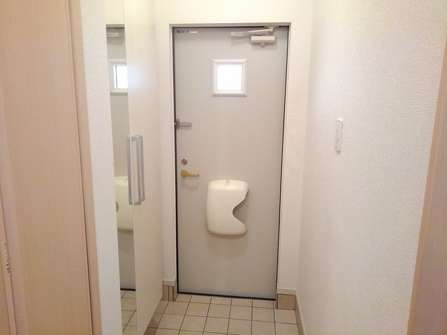 ��ʌ��z�J�s���C�N�^�E���Q���ڂ̃A�p�[�g�̌���