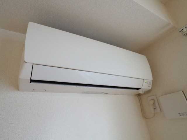 ��ʌ��z�J�s���C�N�^�E���Q���ڂ̃A�p�[�g�̂��̑��ݔ�