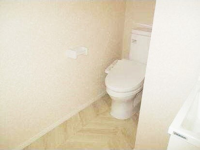 ��ʌ������s���v��̃A�p�[�g�̃g�C��