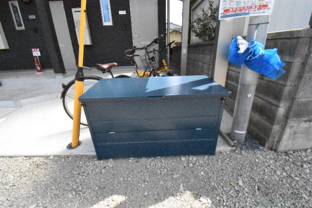 ��ʌ������s���v��̃A�p�[�g�̂��̑�