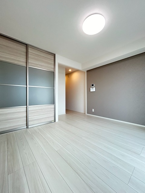 ��ʌ��������܎s���搼��{�R���ڂ̃A�p�[�g�̂��̑������E�X�y�[�X