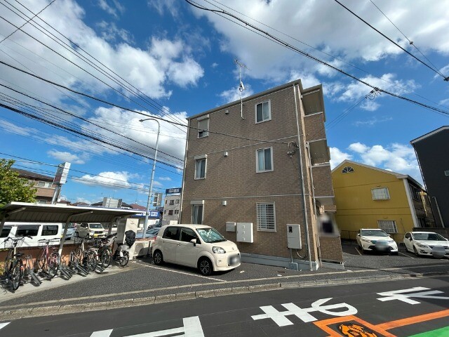 ��ʌ��������܎s�Y�a���؍�S���ڂ̃A�p�[�g�̌����O��