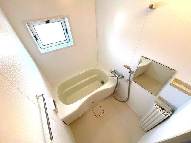 ��ʌ��������܎s�Y�a���؍�S���ڂ̃A�p�[�g�̃o�X