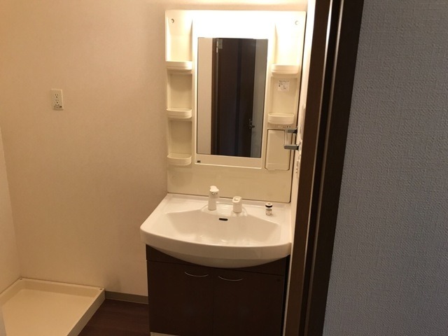 ��ʌ��z�J�s�_�����Q���ڂ̃A�p�[�g�̐��ʏ�