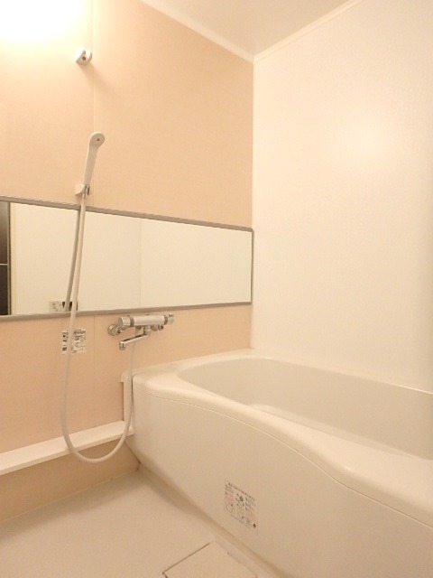 ��ʌ��������܎s�k�擌�听���Q���ڂ̃A�p�[�g�̃o�X