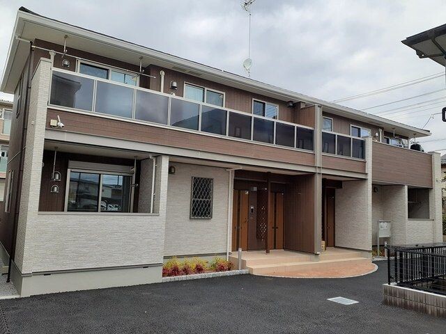 ��ʌ�����s�O�c�a�Q���ڂ̃A�p�[�g�̌����O��