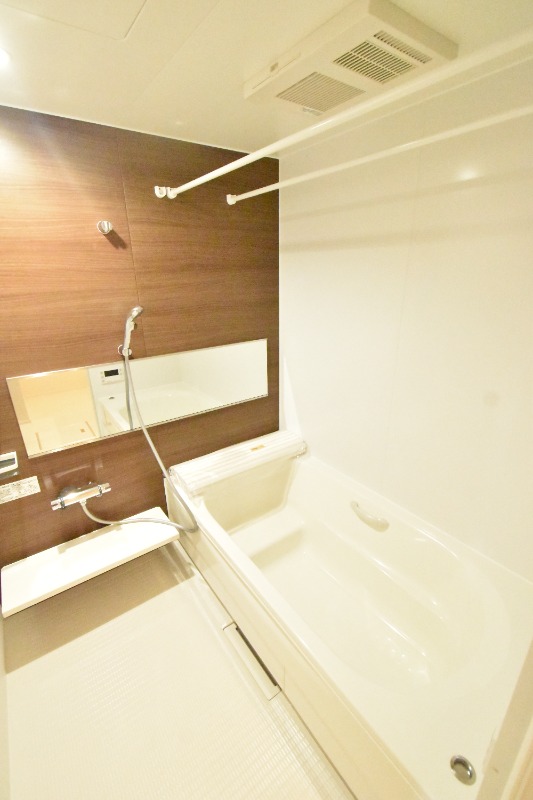 ��ʌ��������܎s������V�����Q���ڂ̃}���V�����̃o�X