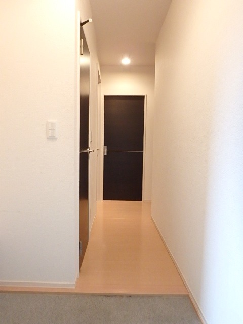 ��ʌ��������܎s�k�擌�听���Q���ڂ̃A�p�[�g�̌���