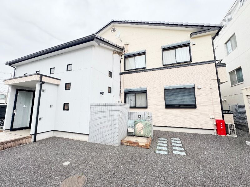 ��ʌ�����s�����R����15-4�̃A�p�[�g�̌����O��