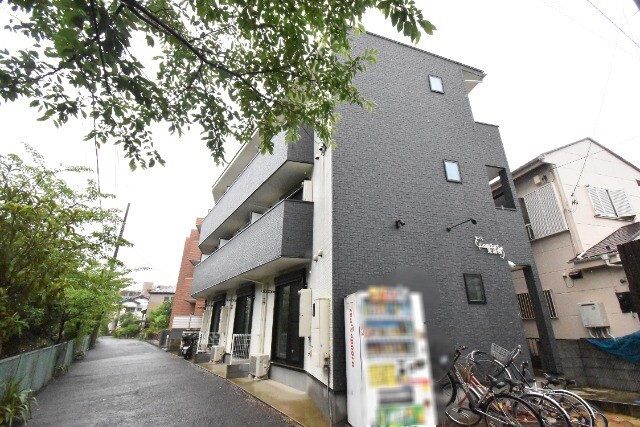 ��ʌ��������܎s�΋�厚��Ԗ؂̃A�p�[�g�̌����O��