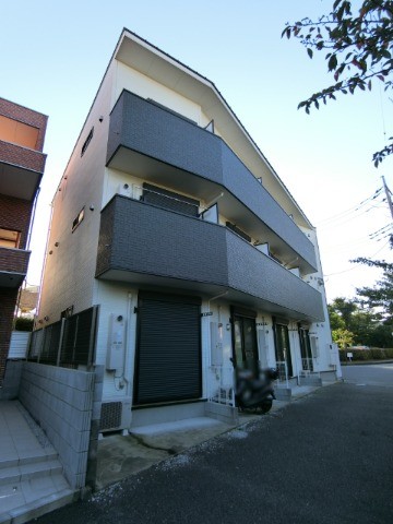 ��ʌ��������܎s�΋�厚��Ԗ�1571-5�̃A�p�[�g�̌����O��