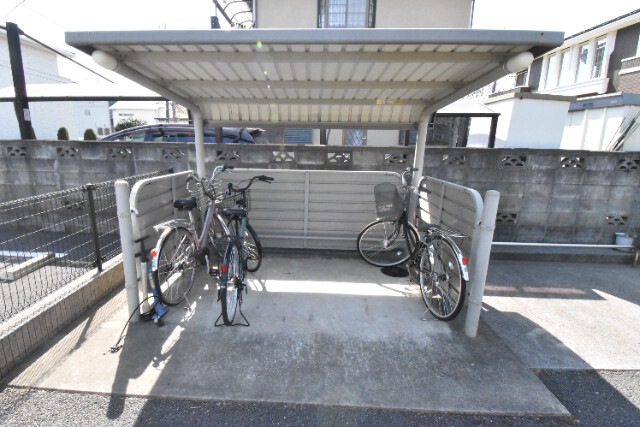 ��ʌ��������܎s�k��ʏ����̃A�p�[�g�̂��̑�