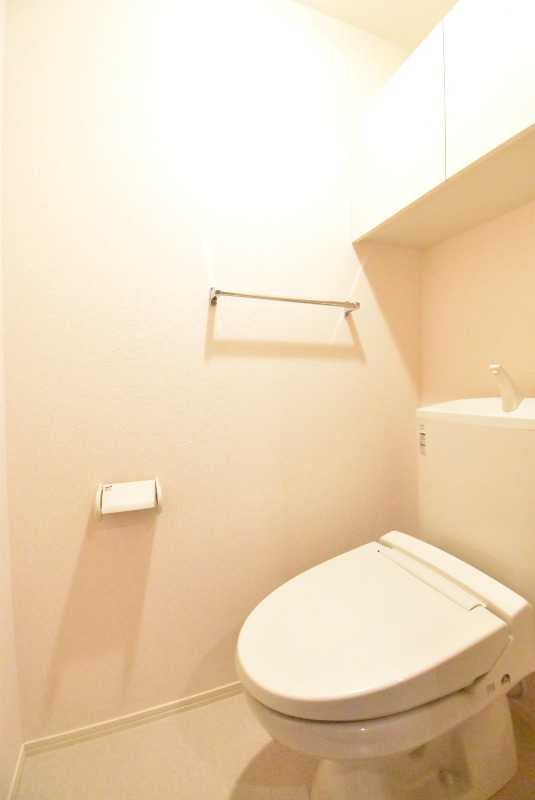 ��ʌ��z�J�s���C�N�^�E���V���ڂ̃A�p�[�g�̃g�C��