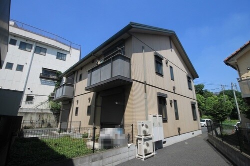 ��ʌ�����s�厚���s�̃A�p�[�g�̌����O��