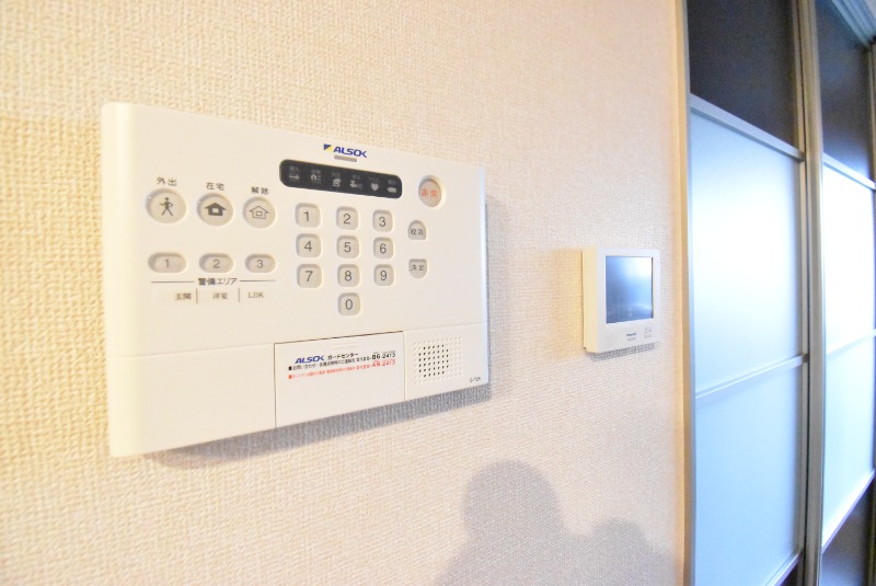 ��ʌ��z�J�s���C�N�^�E���V���ڂ̃A�p�[�g�̂��̑�