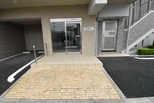 ��ʌ��������܎s��΋�������Q���ڂ̃}���V�����̃G���g�����X