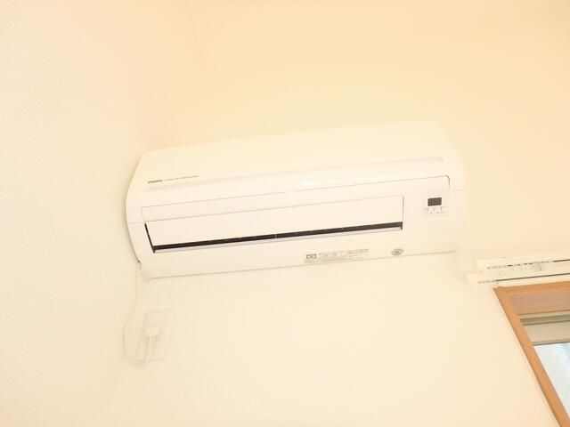 ��ʌ�����s�����J�Β��Q���ڂ̃A�p�[�g�̂��̑��ݔ�