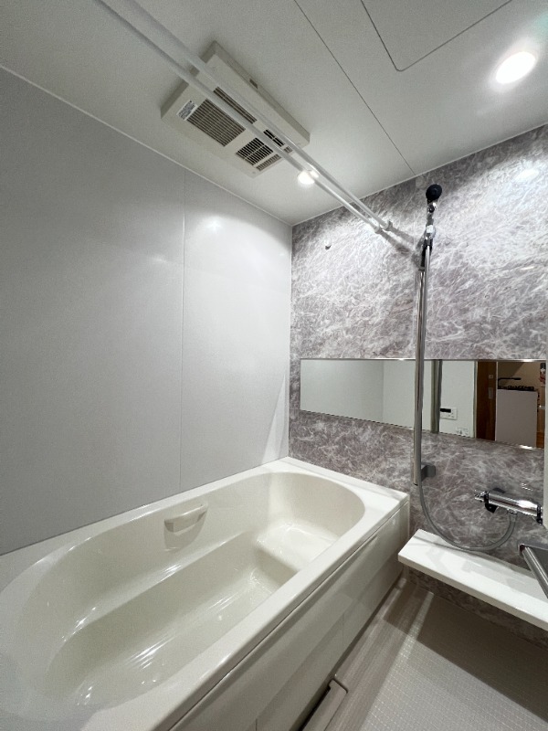 ��ʌ��������܎s�΋擌�Y�a�S���ڂ̃}���V�����̃o�X