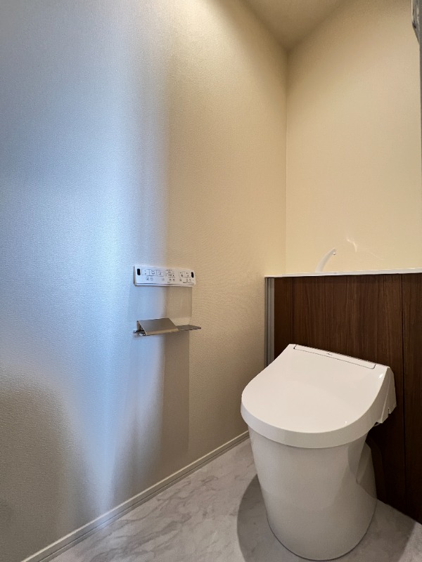 ��ʌ��������܎s�΋擌�Y�a�S���ڂ̃}���V�����̃g�C��