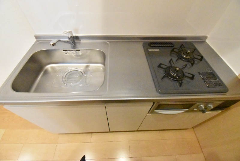 ��ʌ��z�J�s�����{���̃A�p�[�g�̃L�b�`��