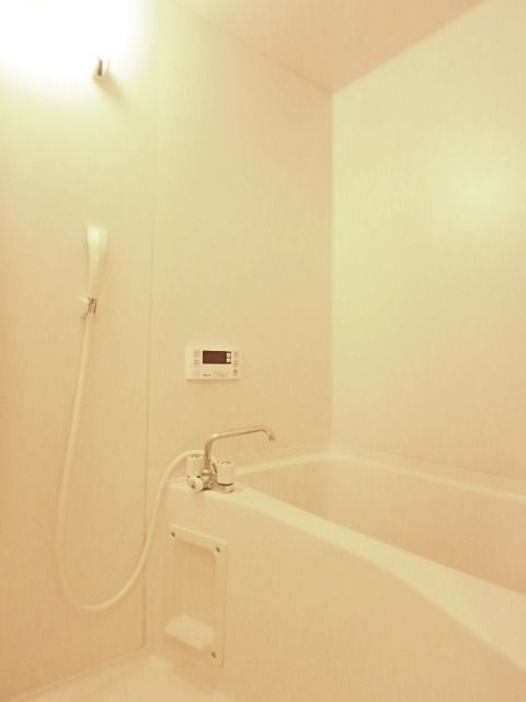 ��ʌ��������܎s�������a�c���P���ڂ̃A�p�[�g�̃o�X