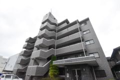 ��ʌ��������܎s�Y�a���؍�S����2-3�̃}���V�����̌����O��