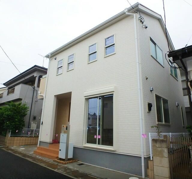 ��ʌ��������܎s��΋�{���Q���ڂ̈�ˌ��ẴG���g�����X