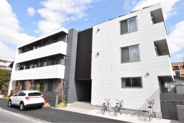 ��ʌ��������܎s�΋�厚��Ԗ�1575-1�̃}���V�����̌����O��