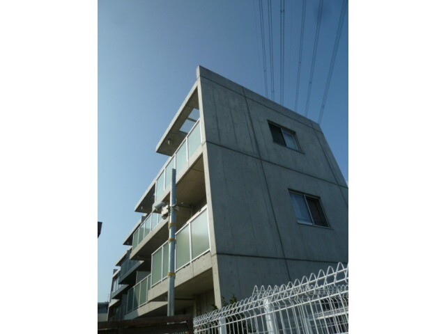 ��ʌ�����s������S���ڂ̃}���V�����̌����O��