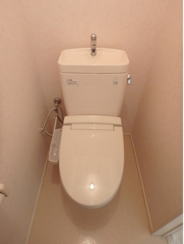 ��ʌ������s�J�˂Q���ڂ̃}���V�����̃g�C��