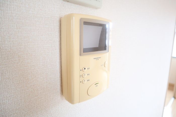 ��ʌ�����s������U���ڂ̃A�p�[�g�̂��̑�