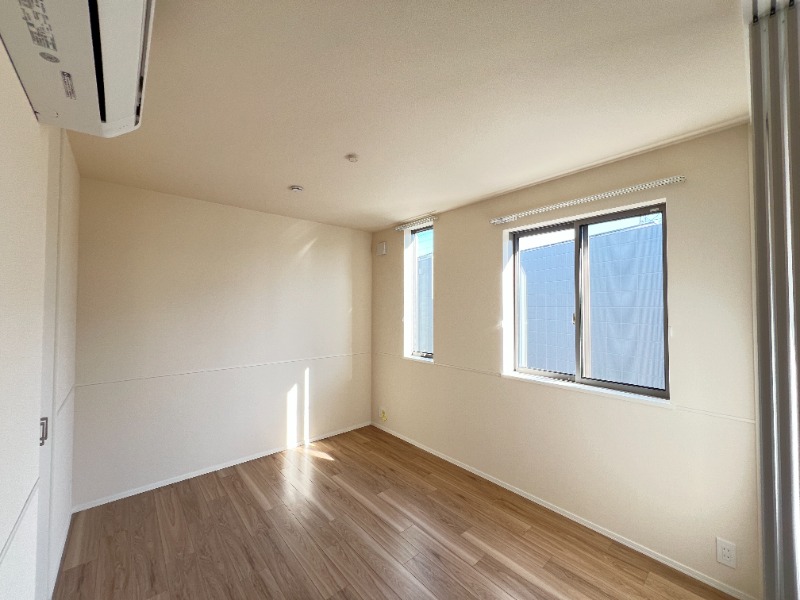 ��ʌ��g��s����Q���ڂ̃}���V�����̂��̑������E�X�y�[�X