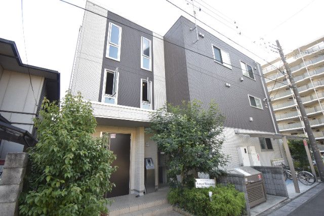 ��ʌ��������܎s������㗎���R����9-10�̃A�p�[�g�̌����O��